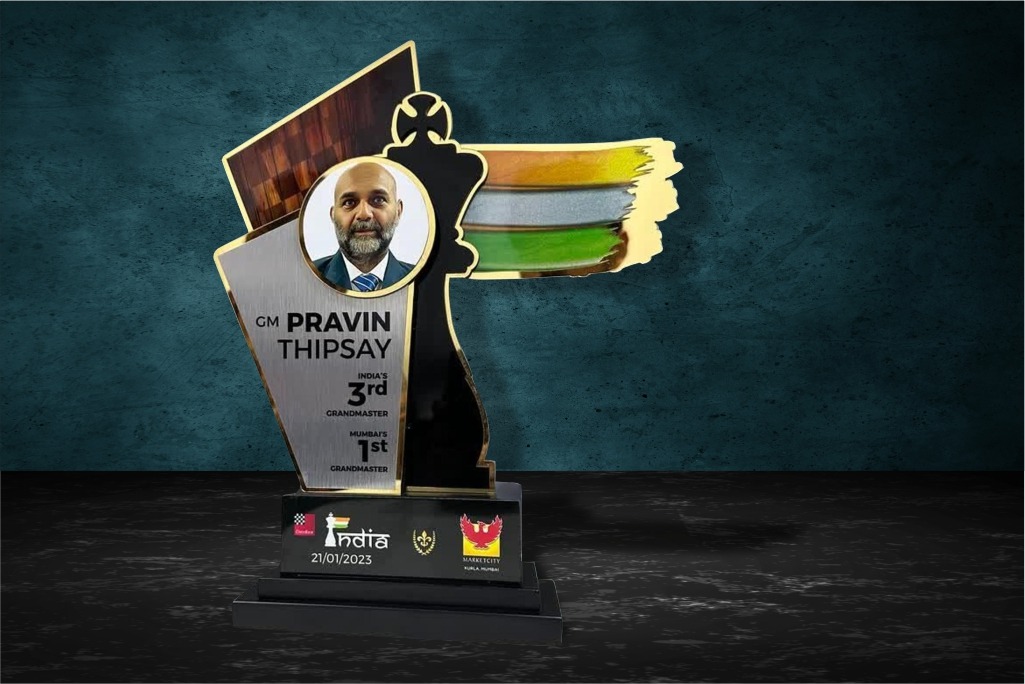 custom trophy designer in India